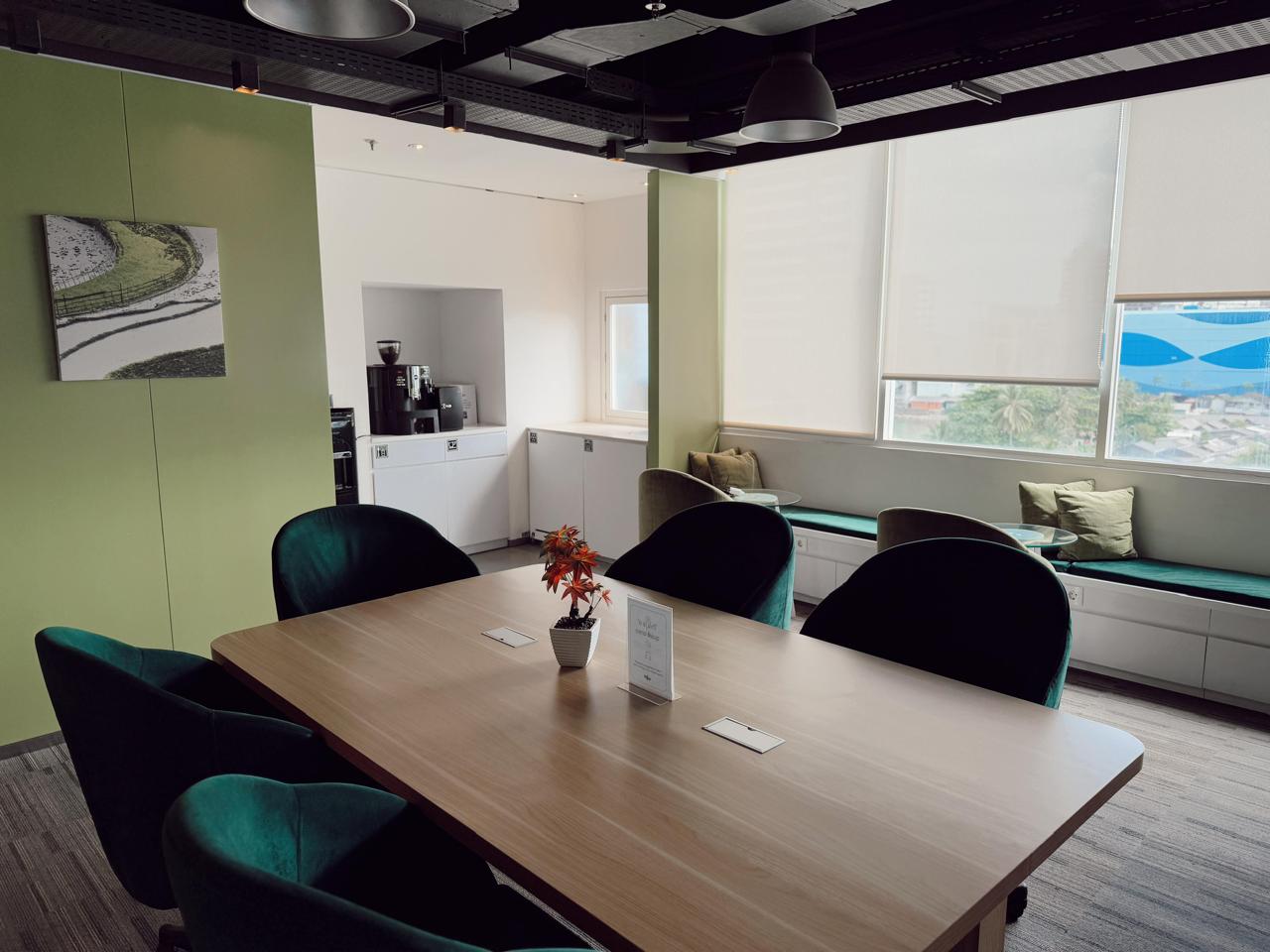 Room Office 2